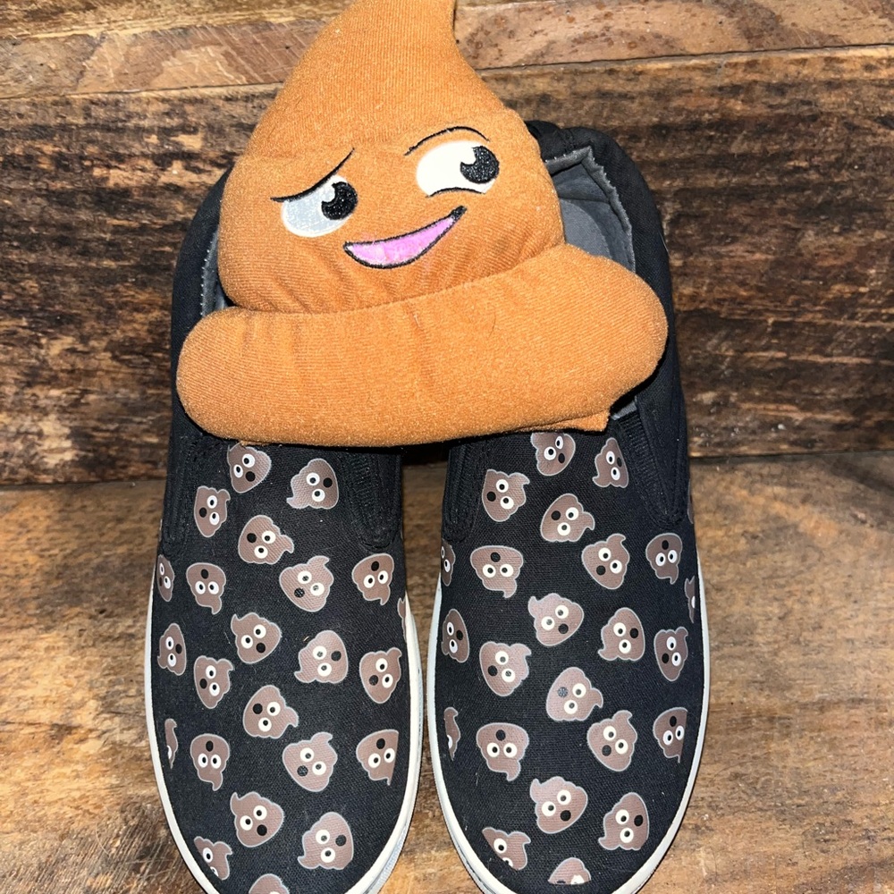 Poop 💩 Happens!